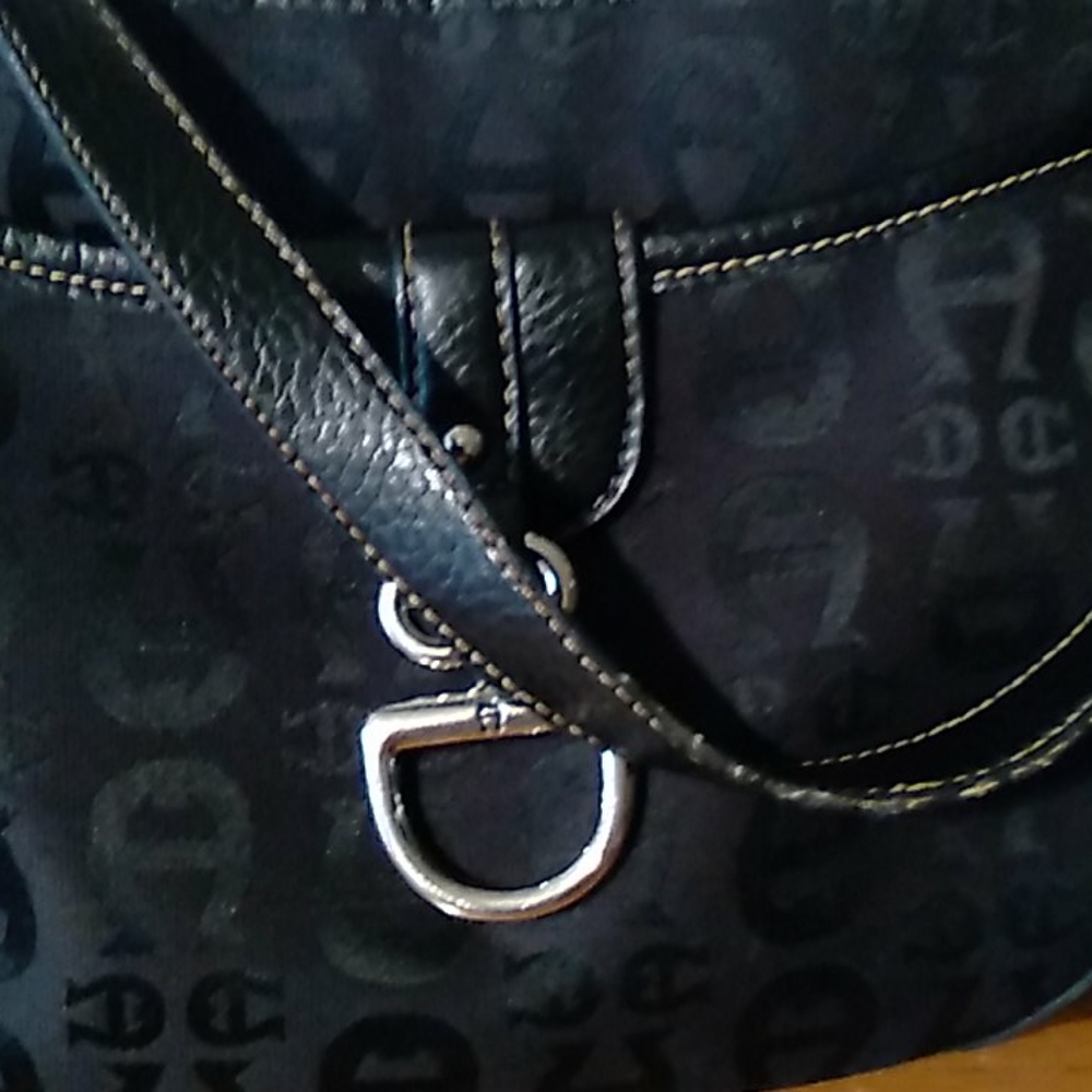 Etienne aigner purse - Picture 4 of 7